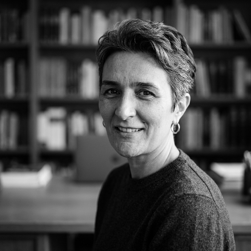 Dr. Gülnur Özdil — Matematik Eğitim Bilimleri Doktoru (Leica Noctilux 50mm f/0.95 Siyah-Beyaz Portre)